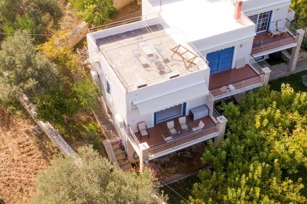 Karantou Villa Tiros Exterior photo