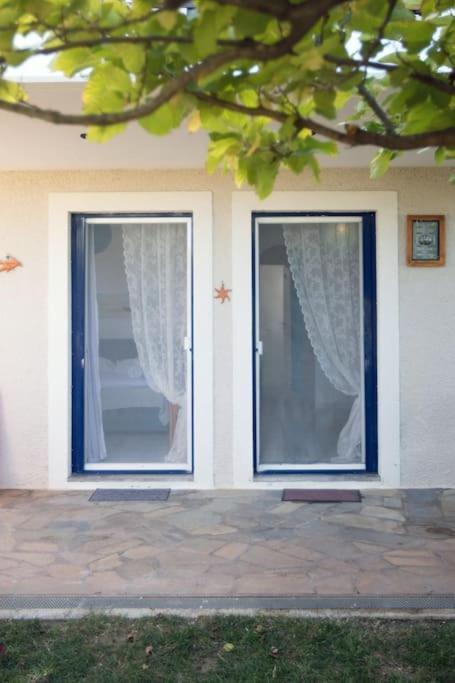 Karantou Villa Tiros Exterior photo